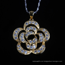 Forma de flor hermosa joyería de plata del collar de la manera de la circona cúbica